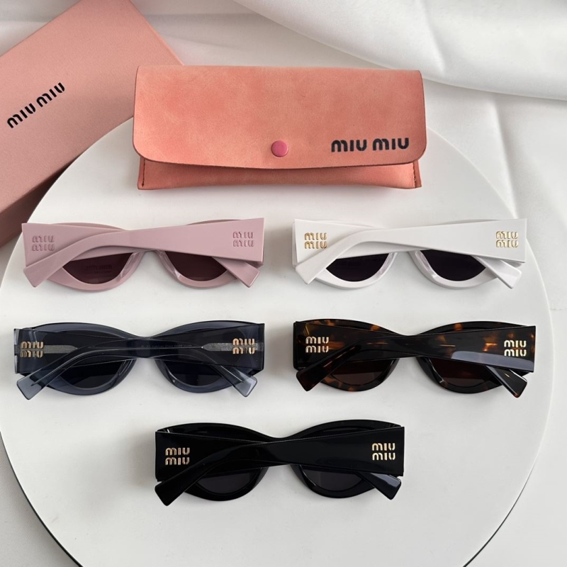 Miu miu Sunglasses